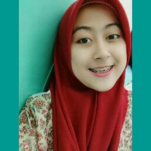 Intan Apriyani profile icon