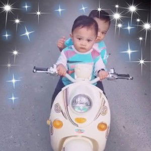 Riyanti Lin profile icon