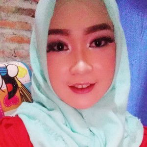 Rhiey Rhiey profile icon