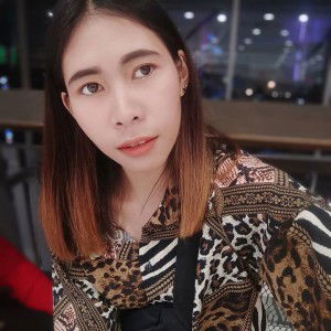 เฟิร์นน'ป่วงง นอนน้อย แต่นอนนะ profile icon