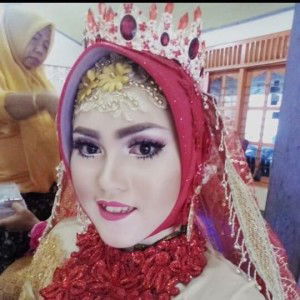 Fitrii Yani profile icon