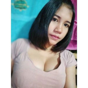 พลอยแสง เรืองอนันต์ profile icon