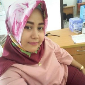 Titi Andriani profile icon