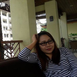 Emmy Veluz profile icon