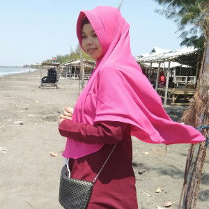 titi dwijayanti profile icon