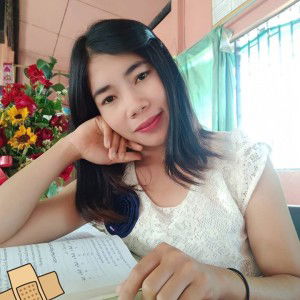 M'Girl Wolf profile icon