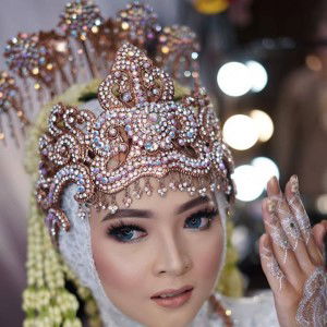 Ayu SR Fujiyanti profile icon