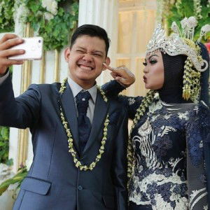 Selvi Ariyanti profile icon