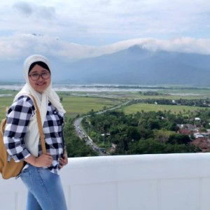 Nur Sholihah profile icon