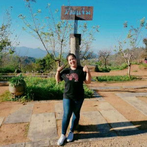 nicha tauk profile icon