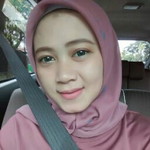 Laras Wati profile icon