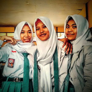 Ayu Rahayuu profile icon