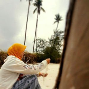 Siti Lastari profile icon