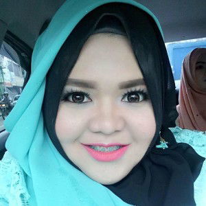 Dina Oktaviany profile icon