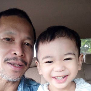 Somrak Ngampradit profile icon