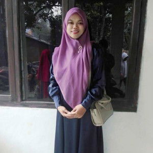 Monic Khanza profile icon