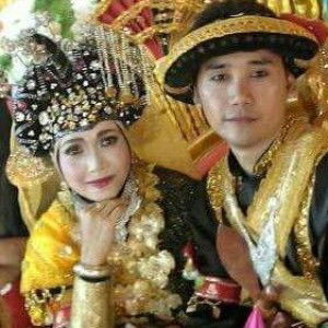 Thyna Agustine profile icon