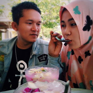 Lastyn Ningsih profile icon