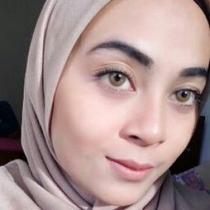 novita andrian profile icon