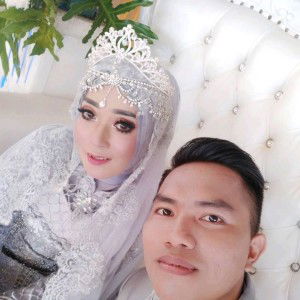 Dwie Noer Yantie profile icon