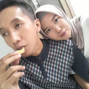 Snezy Farhan profile icon