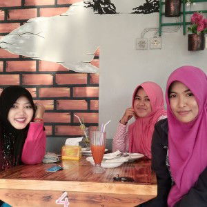 Madya Vica Anggraini profile icon