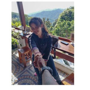 Por Poraya Boontae profile icon