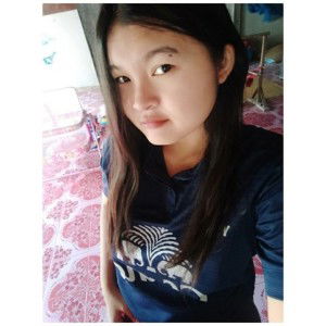 แค่ผู้หญิงเดินดิน ธรรมดา จะมีค่า อะรัย profile icon