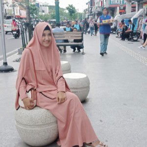 Lusy Erviyanti profile icon