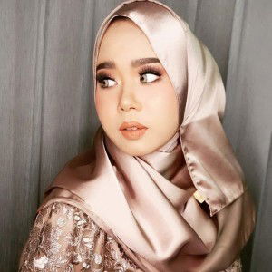 Asma Khotcharat profile icon