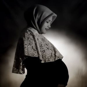 Yeny Karym Trisnamansyah profile icon