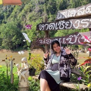 ตาล มยุรี พรมชัย profile icon