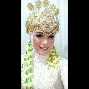 Ana Cut Bae profile icon