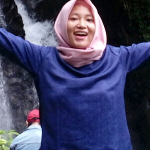 Rizka Suci Apriani profile icon