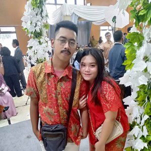 diny oktaviani profile icon