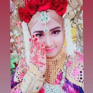 Sri Hasnah profile icon