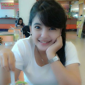 Astriyat Apriyantie profile icon