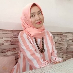 Fitri Maharani profile icon