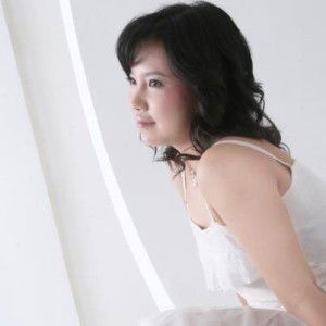 Elisabeth Widya profile icon