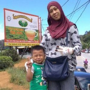 Laila Azizan profile icon