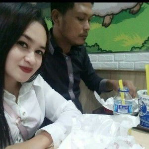 Iis Tiara Iis Tiara profile icon