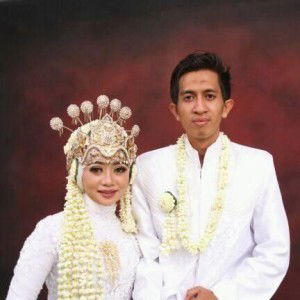 Asnhy Dhara profile icon