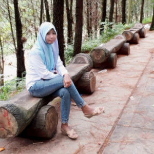 Erna Yuliana profile icon