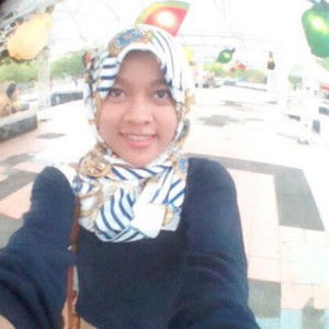 rina riyanti profile icon