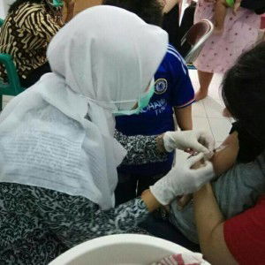 Tri Wahyuni profile icon