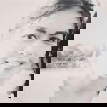 Indri Yani profile icon