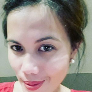 Bella Ryv profile icon