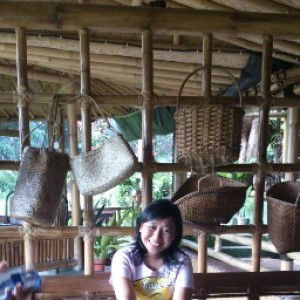 Elis Astriani profile icon