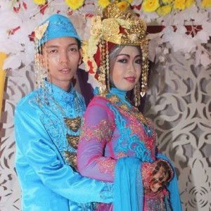 Neneng Widyanti profile icon