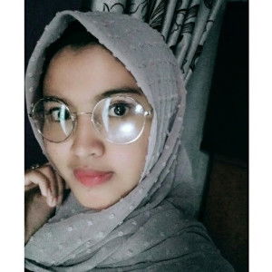 Lia Andiwati profile icon